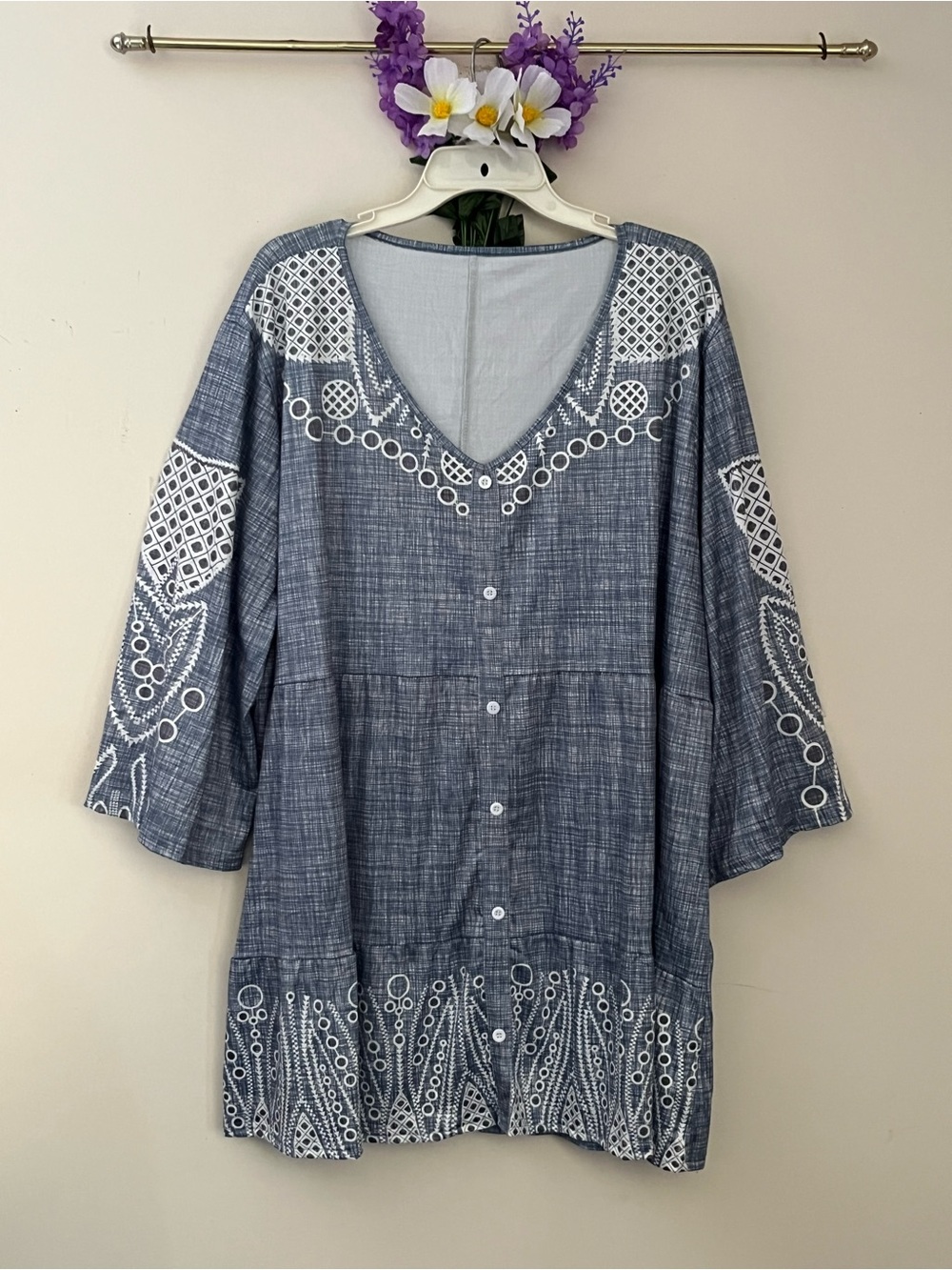 Boho Embroidered Look V-Neck Tunic Top - Black and White